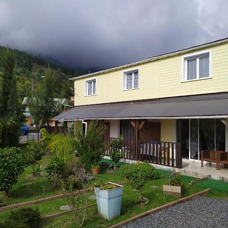 Les Jardins Creoles Apartment Cilaos Exterior photo