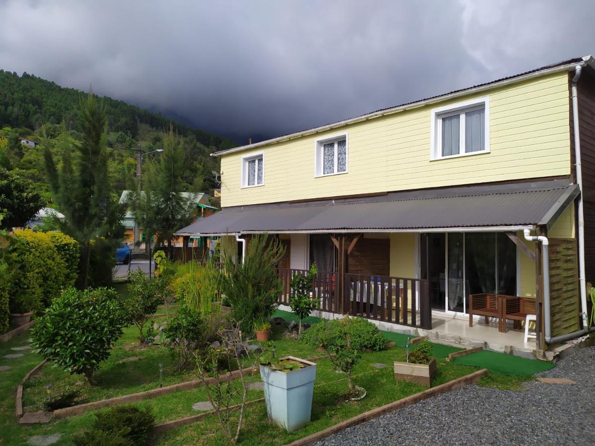Les Jardins Creoles Apartment Cilaos Exterior photo